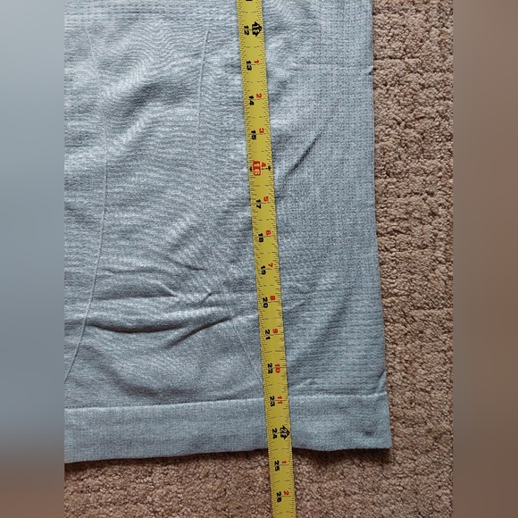 Gymshark Workout Top - Picture 6 of 11